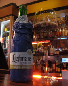 Liefmans Goudenband, stolen during a long exposure (Malthouse, 21 November 2015)